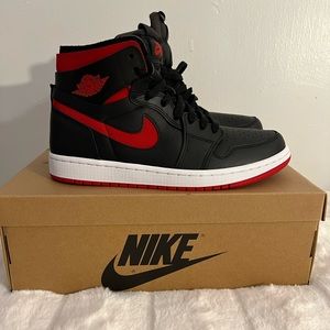 Nike Women’s Air Jordan 1